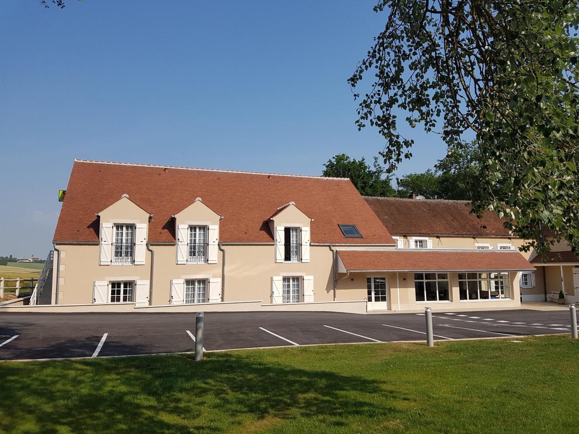 Logis Hotel Restaurant Le Moulin De La Coudre Venoy Eksteriør bilde